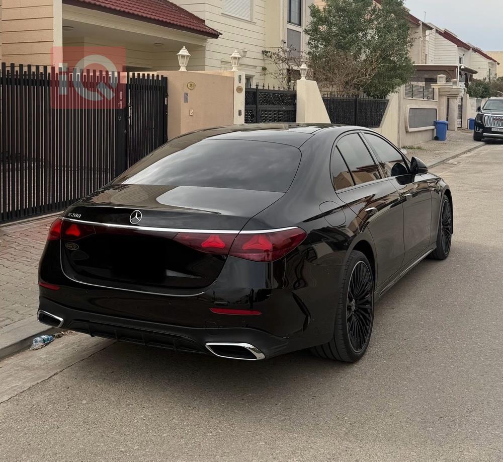 مرسيدس بنز E-Class
